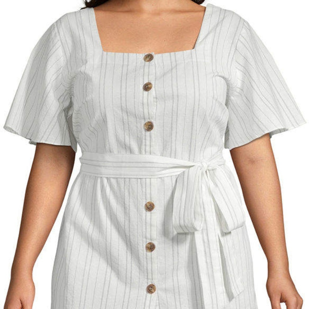 Plus size 2x 20w button down waist belted top NEW